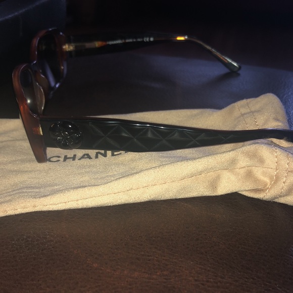 COPY - Authentic Chanel Sunglasses STILL AVAILABLE
